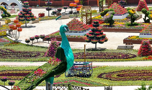 Konya Selçuklu Çiçek Bahçesi yeni sezona kapılarını açıyor