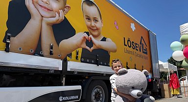 LÖSEV'in 'İyilik Tırı' Marmaralı ailelerle buluştu