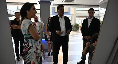 Manisa'da plastik atıklar sanata dönüştü