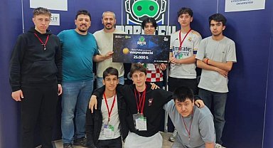 Sakarya Karasulu öğrencilerden Robotek'te çifte Türkiye derecesi