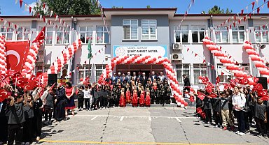 Sakarya'da eğitim maratonu karne sevinciyle tamamlandı