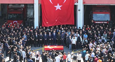 Şehit itfaiye eri Mehmet Tekeli son yolculuğuna uğurlandı
