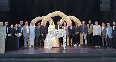 Şirin ve Ekmekci ailelerinin mutlu günü
