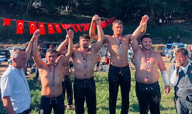 Türkelili güreşçiler müsabakadan derecelerle döndü