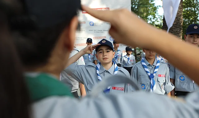Antalya Büyükşehir'den gençlere izcilik eğitimi