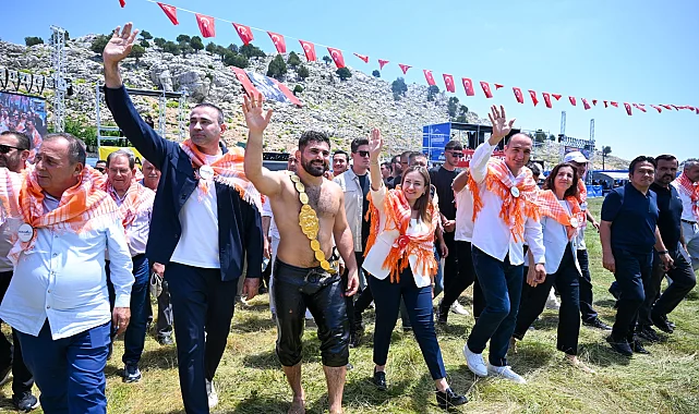 Antalya'da Feslikan güreşlerinin şampiyonu belli oldu