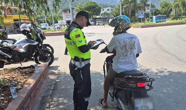 Antalya'da motosiklet denetimi: Bir haftada 4 bin 150 sürücü kontrol edildi