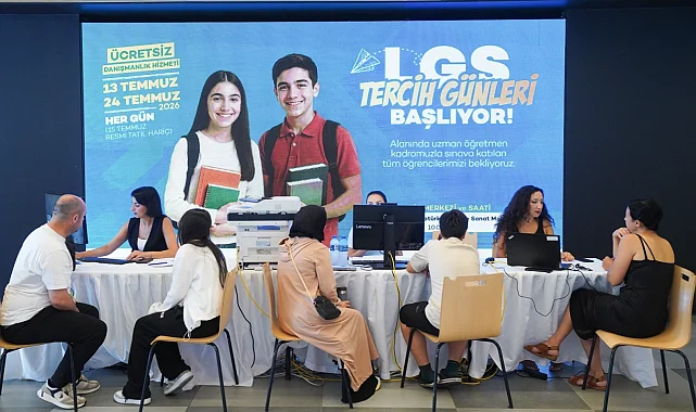 Beylikdüzü LGS tercih döneminde öğrencilerin yanında