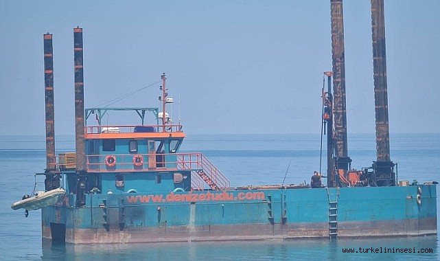 Çatalzeytin'i dalgalardan koruyacak dev proje başladı