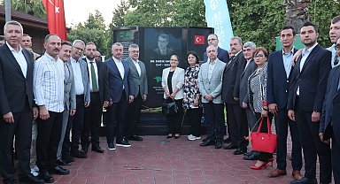 Dr. Sadık Ahmet vefatının 31. yıldönümünde anıldı