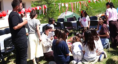 Erzurum'da çocuklar ve gençler için dijital detoks kampı düzenlendi