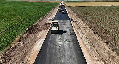 Eskişehir'de yol çalışmaları aralıksız sürüyor