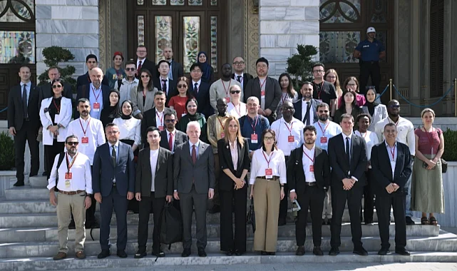 İstanbul'da 21 ülkeden gazeteciler bir araya geldi