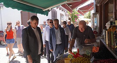 İzmir'de Seferihisar'a hizmet ve yatırım vurgusu