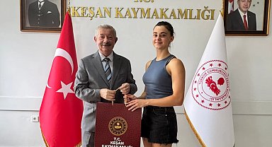 Kaymakam Mercan, LGS Türkiye birincisisini makamında ağırladı