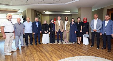 Kocaeli'de Başkan Büyükakın şampiyonları ağırladı