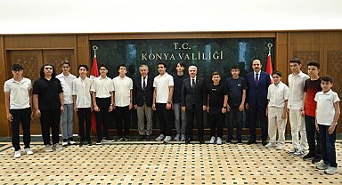 Konya'da Vali Akın ve Başkan Altay şampiyonlarla buluştu