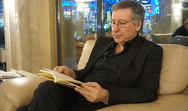 "Mustafa Aydoğan'la Dile Dair" kitapçılardaki yerini aldı
