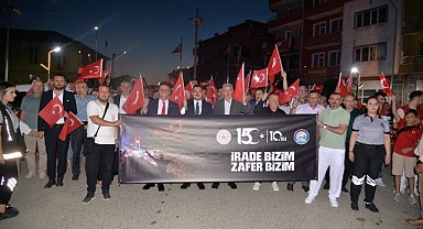 Türkeli'de 15 Temmuz Demokrasi ve Milli Birlik Günü yürüyüşü düzenlendi