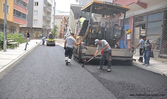 Türkeli'de hafta sonu mesaisi: Ekipler sahada, çalışmalar aralıksız sürüyor