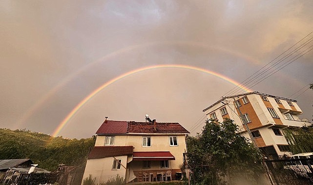 Yağmurun ardından Türkeli’de çift gökkuşağı görsel şölen oluşturdu