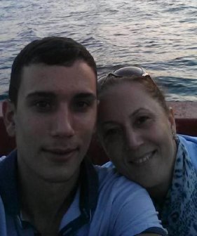Ablasının nişan töreninden sonra kalp krizi geçirdi