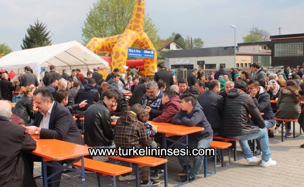Avrupa’daki Türkelililer şenlikte buluştu