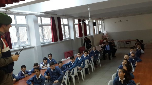 Çatalzeytin Jandarma, cinsel istismar hakkında bilgilendirdi