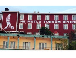Hükümet Konağı’na Atatürk silueti