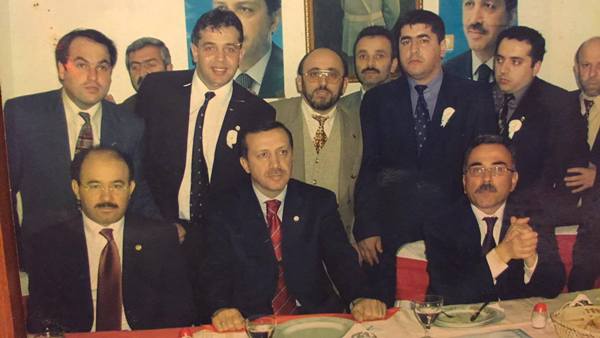 Kahramanlar, AK Parti’nin 15. yılını kutladı
