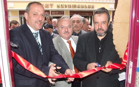 Özcanlar Et Restoran ve Kasap açıldı