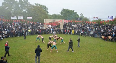 Yusuflu'da Hıdırellez ve Karakucak coşkusu yağmura rağmen sürdü